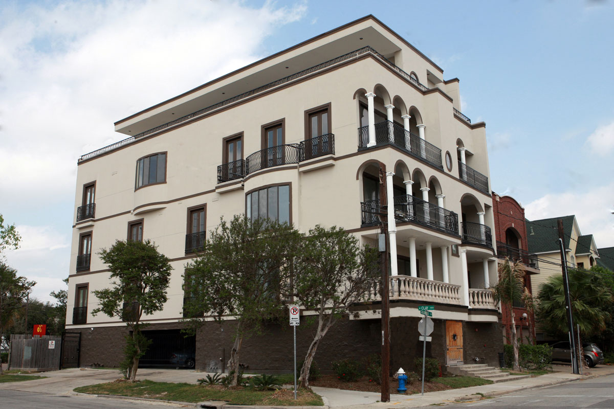 Arzu Condos